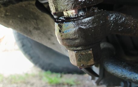 Nissan Terrano II рестайлинг, 1989 год, 370 000 рублей, 17 фотография