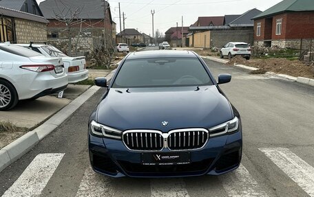 BMW 5 серия, 2021 год, 3 100 000 рублей, 2 фотография