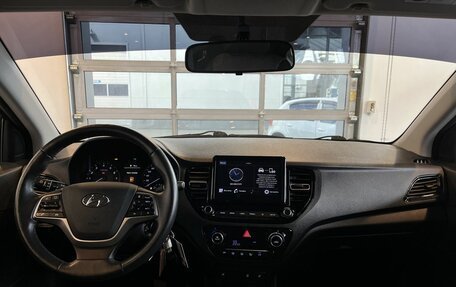 Hyundai Solaris II рестайлинг, 2021 год, 1 625 000 рублей, 9 фотография