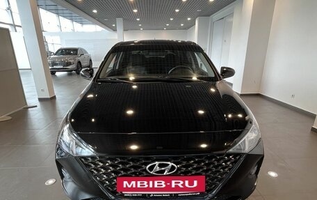 Hyundai Solaris II рестайлинг, 2021 год, 1 625 000 рублей, 8 фотография