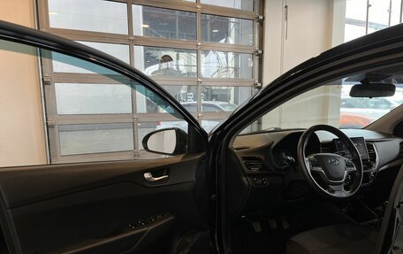 Hyundai Solaris II рестайлинг, 2021 год, 1 625 000 рублей, 20 фотография