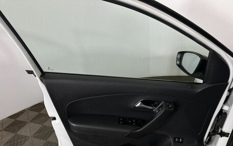 Volkswagen Polo VI (EU Market), 2017 год, 963 500 рублей, 8 фотография