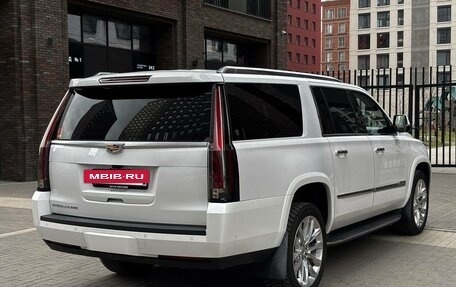Cadillac Escalade IV, 2019 год, 3 800 000 рублей, 5 фотография