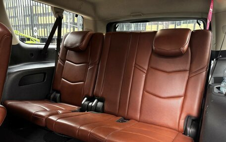 Cadillac Escalade IV, 2019 год, 3 800 000 рублей, 21 фотография