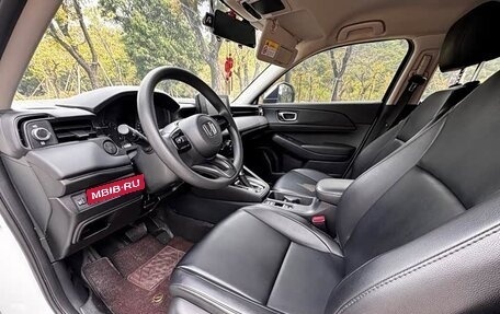 Honda Vezel, 2023 год, 1 650 000 рублей, 7 фотография