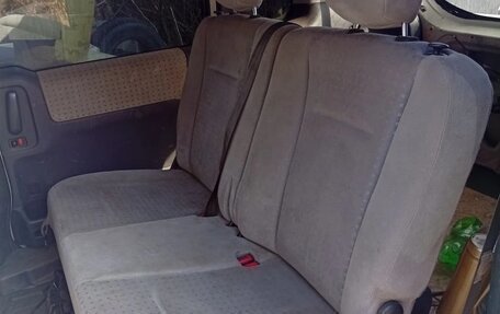 Honda Mobilio I, 2002 год, 250 000 рублей, 3 фотография