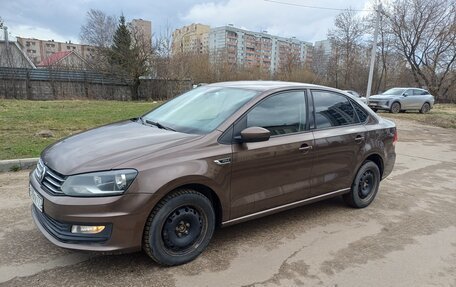 Volkswagen Polo VI (EU Market), 2016 год, 950 000 рублей, 2 фотография