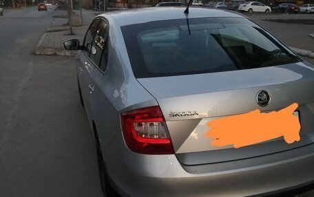 Skoda Rapid I, 2014 год, 1 050 000 рублей, 5 фотография