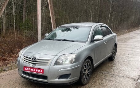 Toyota Avensis III рестайлинг, 2007 год, 650 000 рублей, 1 фотография