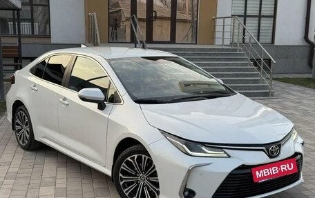 Toyota Corolla, 2022 год, 1 435 000 рублей, 1 фотография