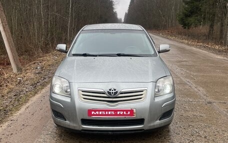 Toyota Avensis III рестайлинг, 2007 год, 650 000 рублей, 2 фотография
