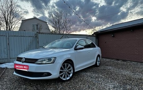 Volkswagen Jetta VI, 2012 год, 1 450 000 рублей, 2 фотография