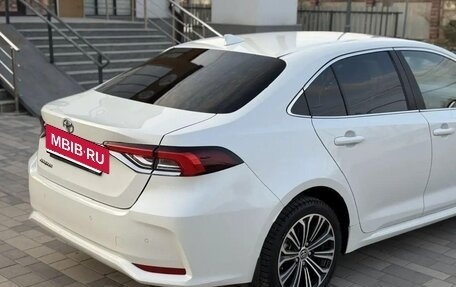 Toyota Corolla, 2022 год, 1 435 000 рублей, 5 фотография