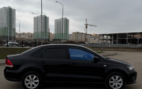 Volkswagen Polo VI (EU Market), 2013 год, 900 000 рублей, 5 фотография