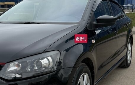 Volkswagen Polo VI (EU Market), 2013 год, 900 000 рублей, 3 фотография