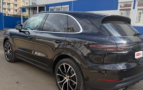 Porsche Cayenne III, 2018 год, 9 000 000 рублей, 3 фотография