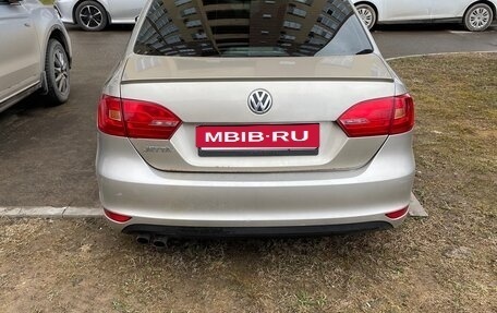 Volkswagen Jetta VI, 2012 год, 545 000 рублей, 2 фотография