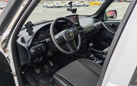 Chevrolet Niva I рестайлинг, 2019 год, 950 000 рублей, 6 фотография