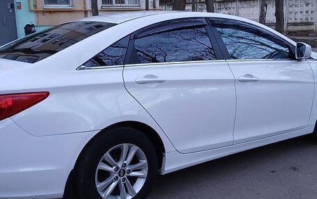 Hyundai Sonata VI, 2011 год, 1 150 000 рублей, 6 фотография