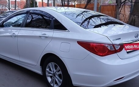 Hyundai Sonata VI, 2011 год, 1 150 000 рублей, 4 фотография