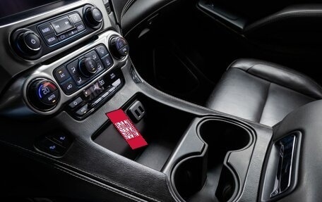 Chevrolet Tahoe IV, 2016 год, 2 999 000 рублей, 19 фотография