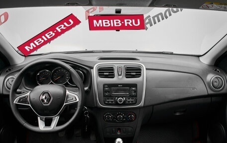 Renault Logan II, 2018 год, 1 120 000 рублей, 10 фотография