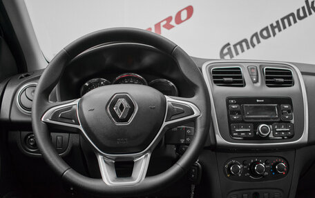 Renault Logan II, 2018 год, 1 120 000 рублей, 11 фотография