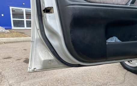 Nissan Bluebird XI, 1999 год, 350 000 рублей, 11 фотография