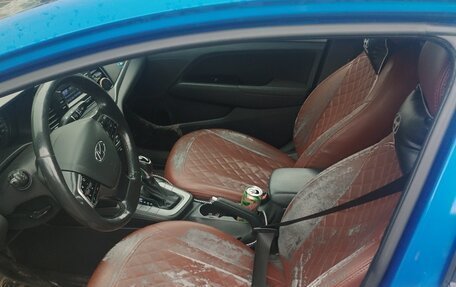 Hyundai Elantra VI рестайлинг, 2018 год, 1 120 000 рублей, 8 фотография