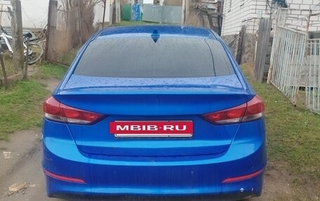 Hyundai Elantra VI рестайлинг, 2018 год, 1 120 000 рублей, 5 фотография