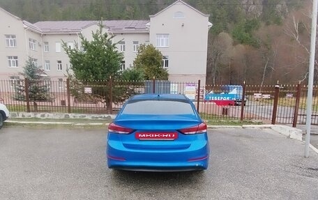 Hyundai Elantra VI рестайлинг, 2018 год, 1 120 000 рублей, 15 фотография