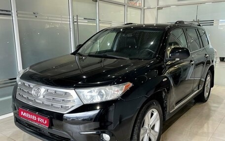 Toyota Highlander III, 2011 год, 1 699 000 рублей, 1 фотография