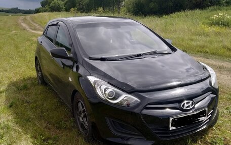 Hyundai i30 II рестайлинг, 2013 год, 850 000 рублей, 10 фотография