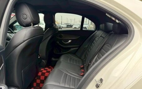 Mercedes-Benz C-Класс, 2018 год, 1 850 000 рублей, 21 фотография