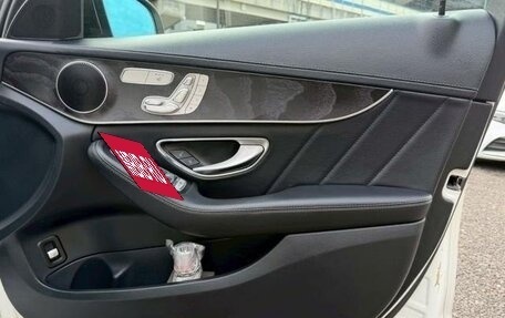 Mercedes-Benz C-Класс, 2018 год, 1 850 000 рублей, 16 фотография