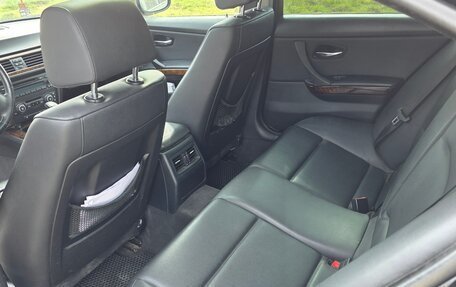 BMW 3 серия, 2009 год, 1 050 000 рублей, 10 фотография