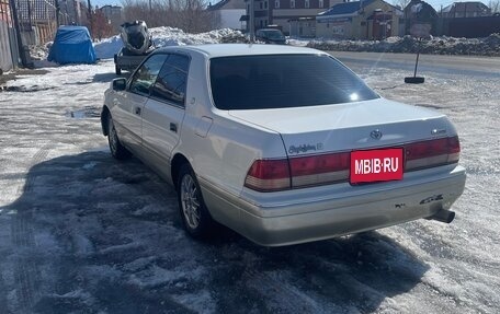 Toyota Crown, 1997 год, 510 000 рублей, 2 фотография