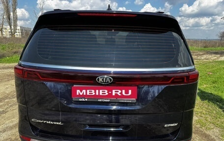 KIA Carnival, 2021 год, 4 300 000 рублей, 5 фотография