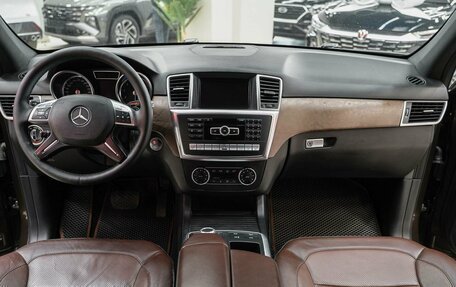 Mercedes-Benz M-Класс, 2012 год, 2 090 000 рублей, 10 фотография