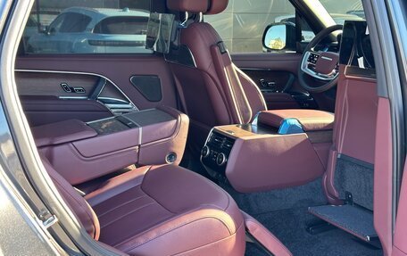 Land Rover Range Rover IV рестайлинг, 2025 год, 29 600 000 рублей, 10 фотография