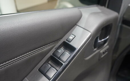 Nissan Pathfinder, 2011 год, 1 290 000 рублей, 22 фотография