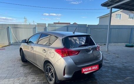 Toyota Auris II, 2014 год, 1 210 000 рублей, 14 фотография