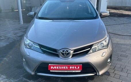 Toyota Auris II, 2014 год, 1 210 000 рублей, 15 фотография