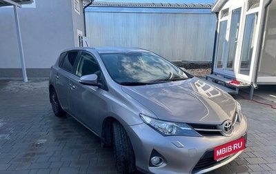 Toyota Auris II, 2014 год, 1 210 000 рублей, 1 фотография