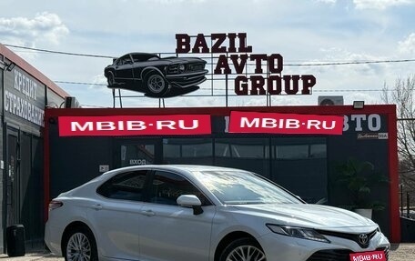 Toyota Camry, 2019 год, 2 500 000 рублей, 1 фотография