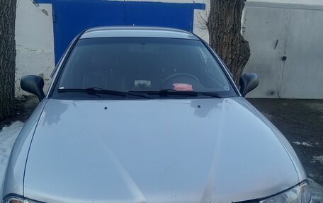 Mitsubishi Carisma I, 2001 год, 320 000 рублей, 3 фотография