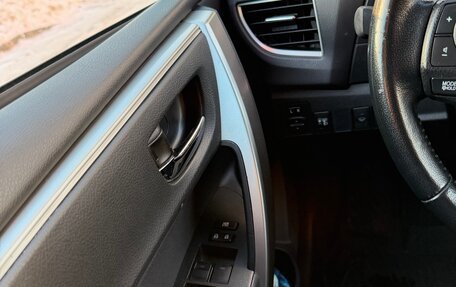 Toyota Corolla, 2015 год, 1 350 000 рублей, 14 фотография