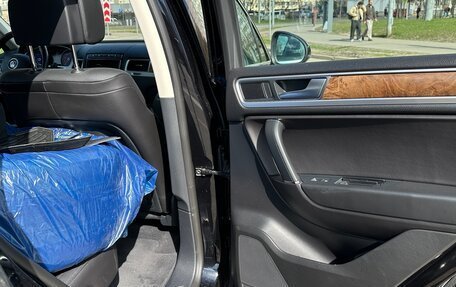 Volkswagen Touareg III, 2016 год, 4 200 000 рублей, 22 фотография