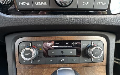 Volkswagen Touareg III, 2016 год, 4 200 000 рублей, 30 фотография