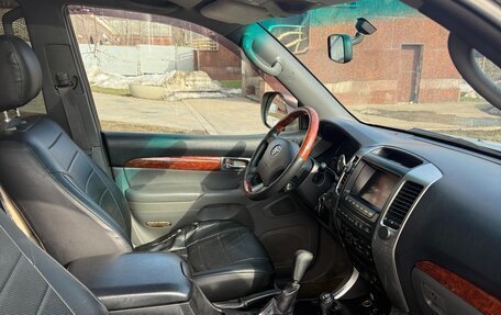 Toyota Land Cruiser Prado 120 рестайлинг, 2004 год, 1 350 000 рублей, 10 фотография